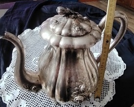 Strieborná kanvica